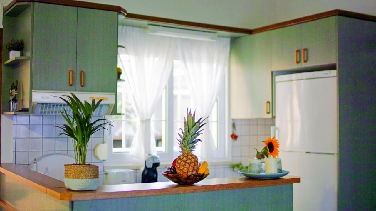 Elia'S House Traditional & Cozy By 8Essentially カリヴェス エクステリア 写真